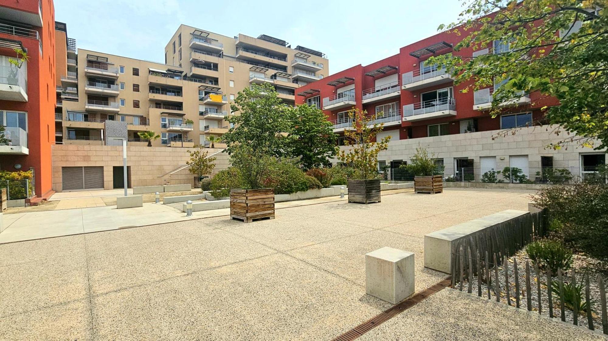 Les Marches Du Soleil *